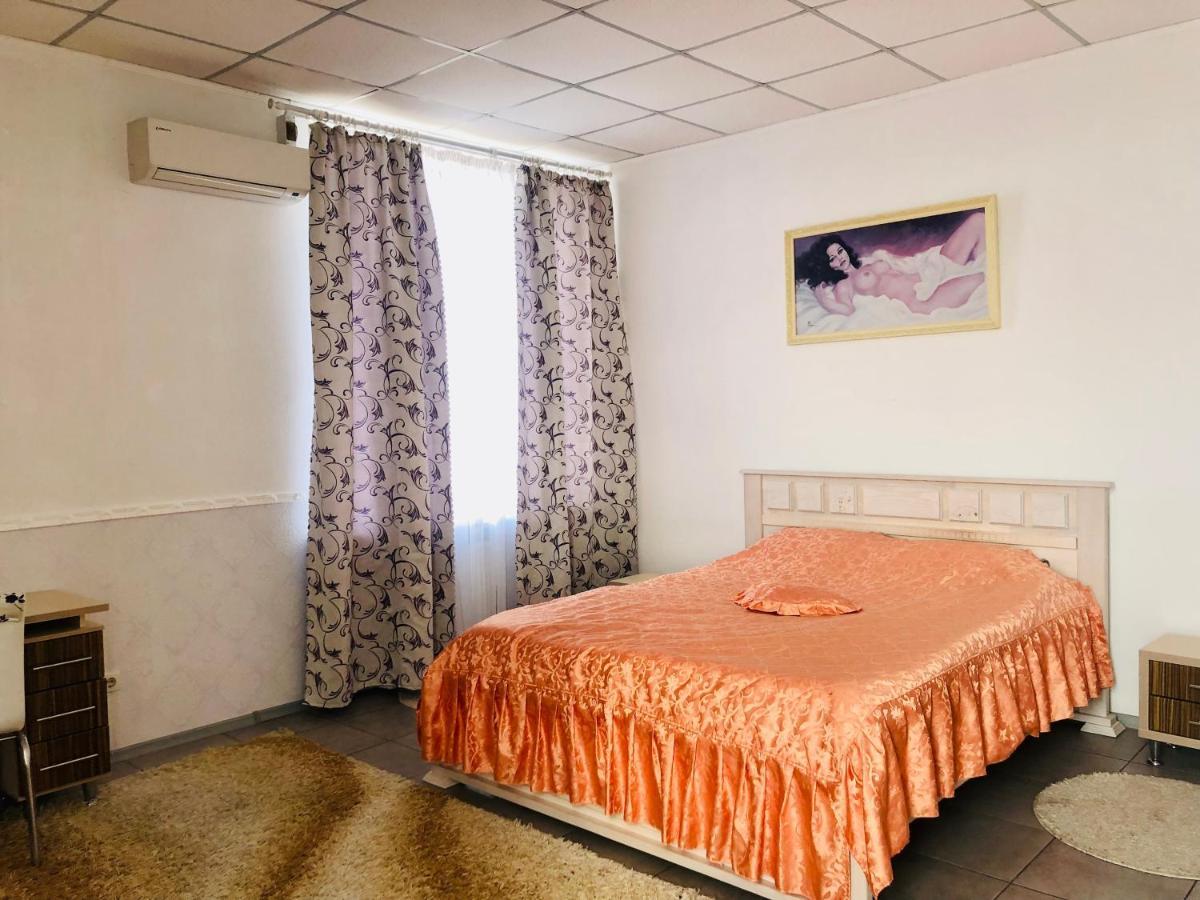 Отель Меридиан Zolotonosha Dış mekan fotoğraf