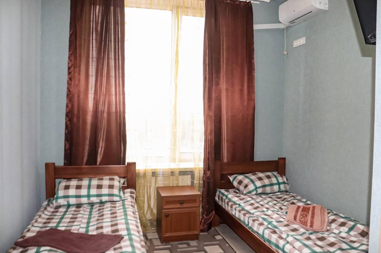 Отель Меридиан Zolotonosha Dış mekan fotoğraf